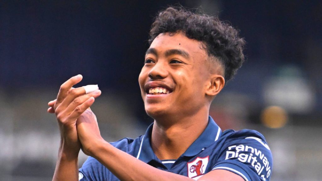 Video Jaringan Cantik Richard Chin Bersama Raith Rovers