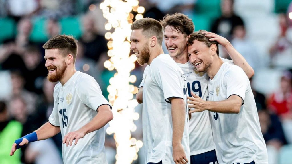 Russia Dikritik Pilih Hadapi Vietnam & Thailand