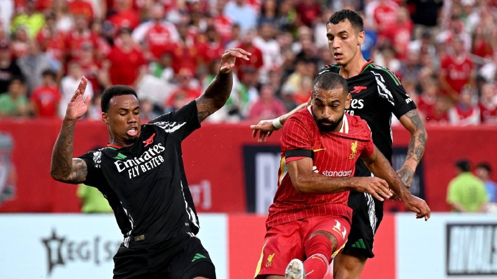 Liverpool Leburkan Cabaran Arsenal