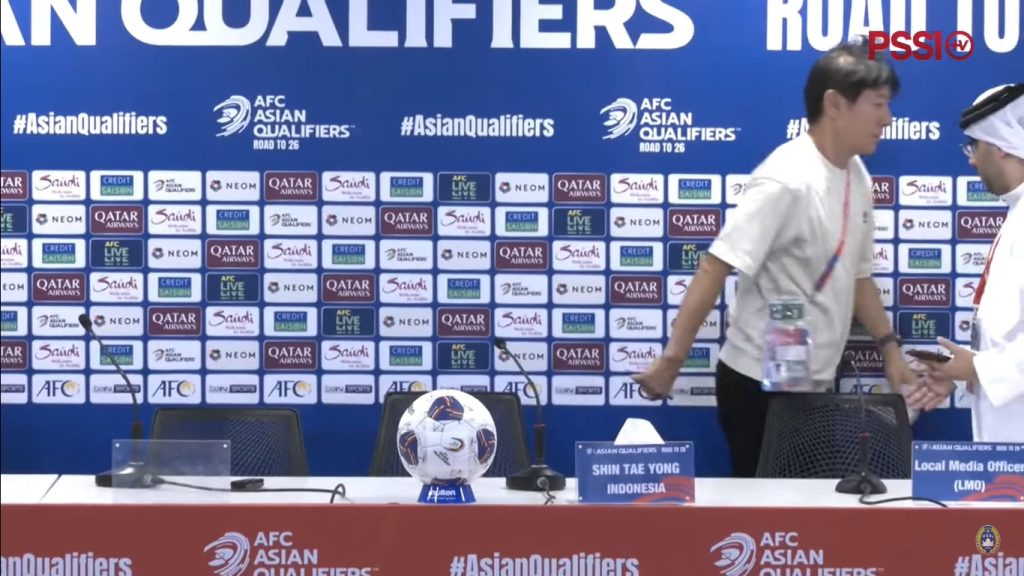 Detik-detik Shin Tae-yong Ogah Salaman dengan Pihak Bahrain