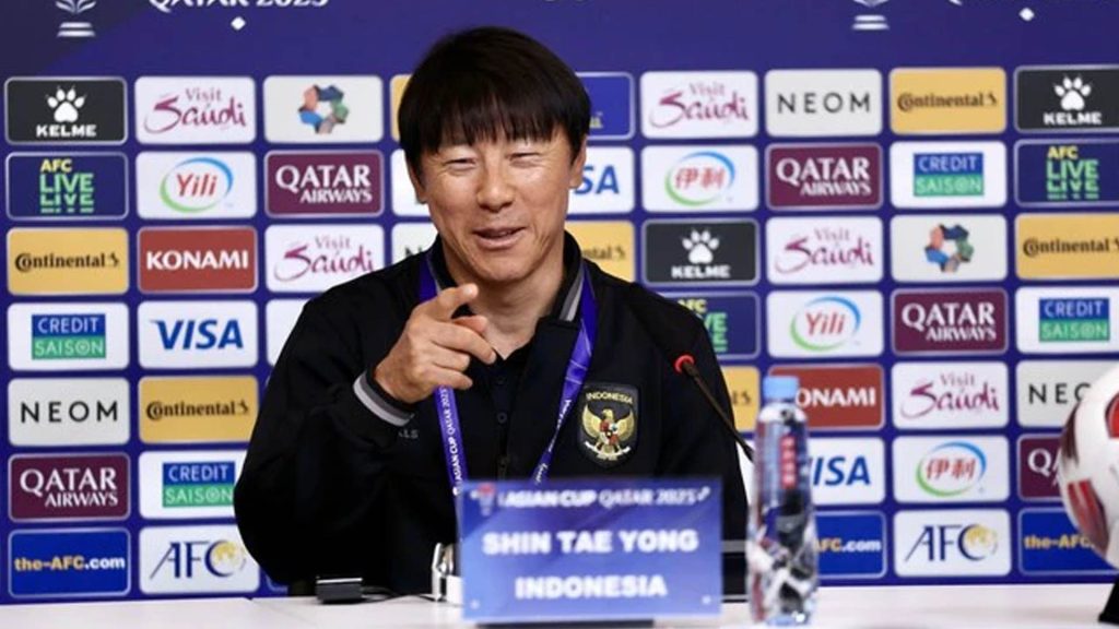 Media Korea Selatan Penasaran Dengan Gaji Shin Tae-yong