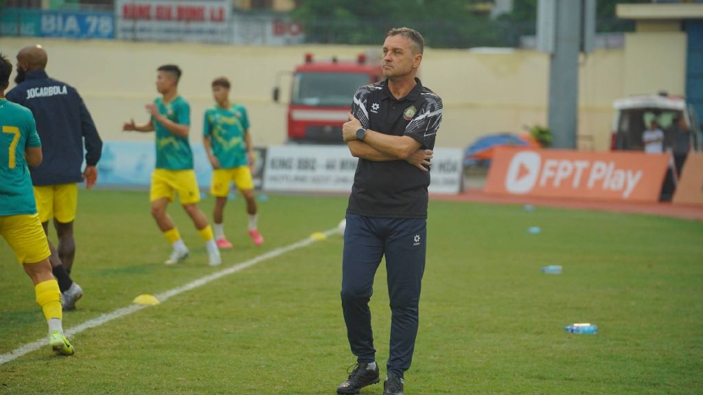 Kelab Vietnam Pecat Tomislav Steinbruckner Selepas 4 Bulan