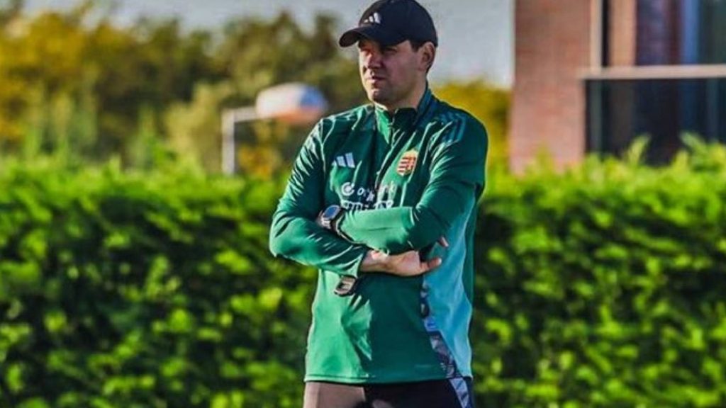 Jurulatih Rebah Ketika Aksi Hungary & Belanda