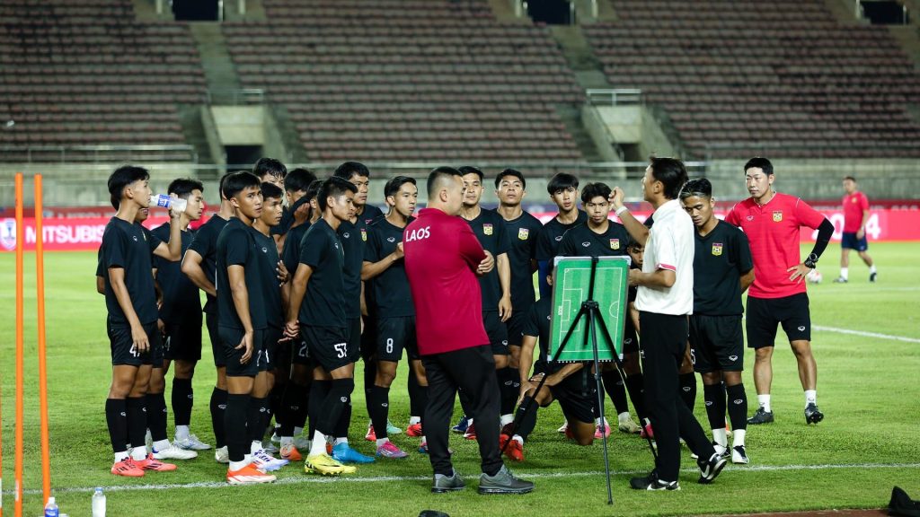 Batal Latihan, Timnas Laos Pilih Nonton Stadion Manahan