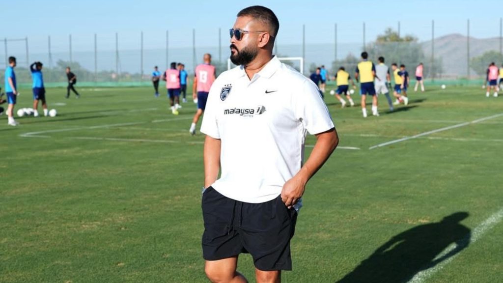 Tunku Ismail Pantau Sesi Latihan JDT Di Sepanyol