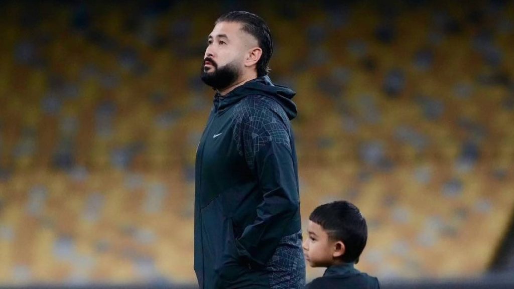 Tunku Ismail Beri Sokongan Buat Harimau Malaya Di SNBJ