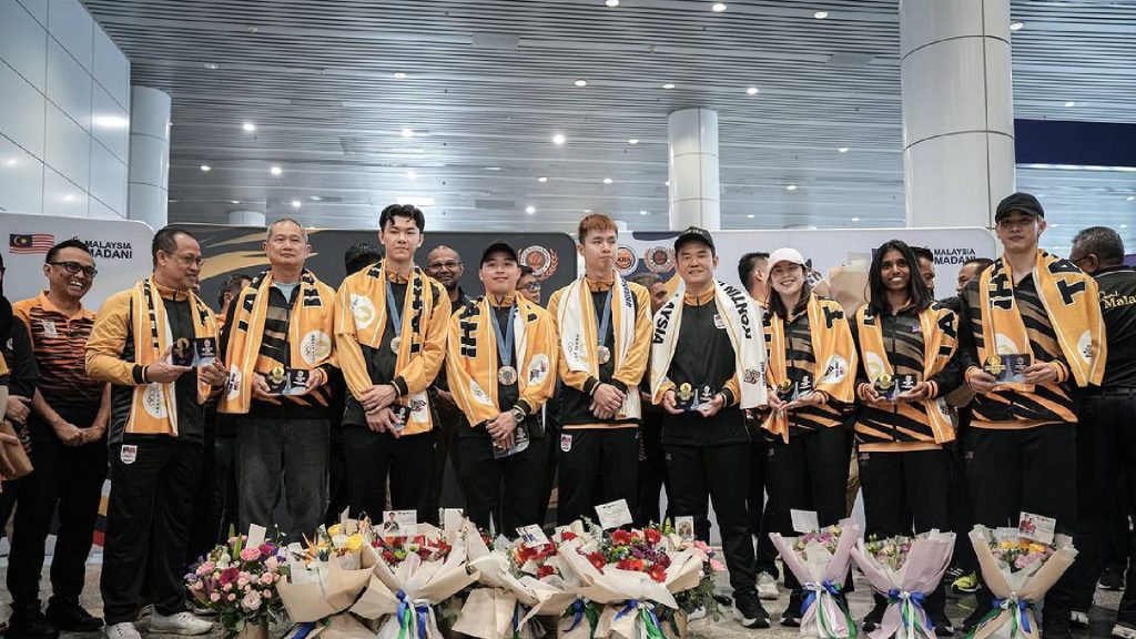 3 Wakil Malaysia Kumpul RM1.5 Juta