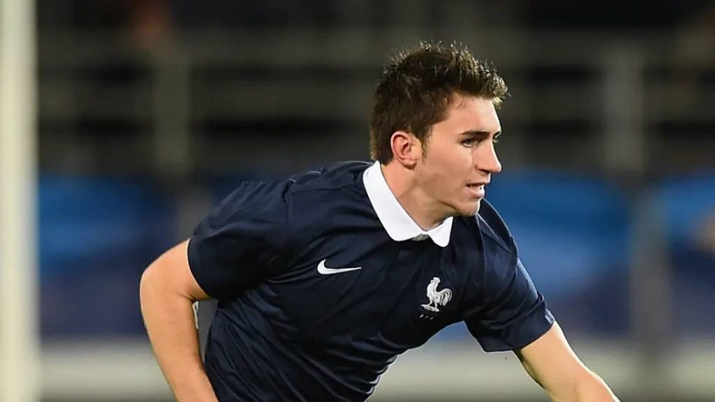 Barcelona Intai Khidmat Aymeric Laporte