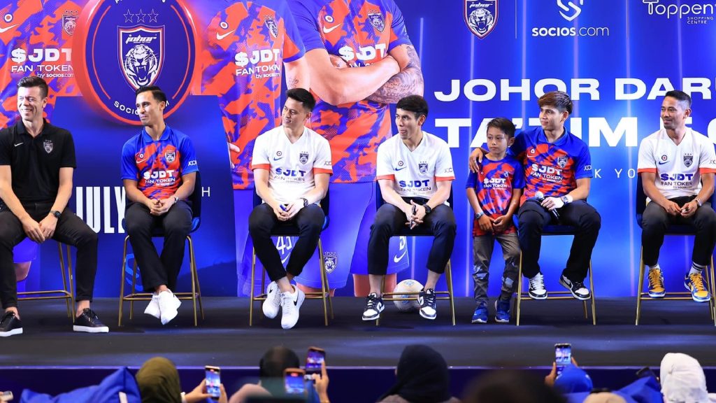 Feroz Baharudin Ikhlas Bermain Bola Demi Keluarga