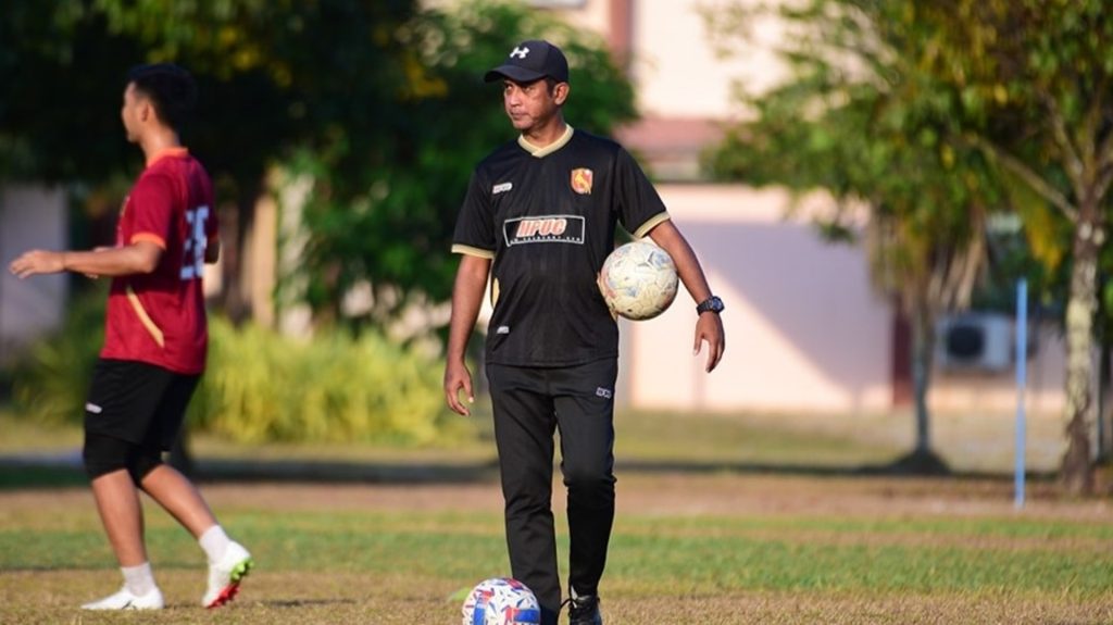 Zairul Fitree Mahu Naikkan Semula Bola Sepak Kelantan