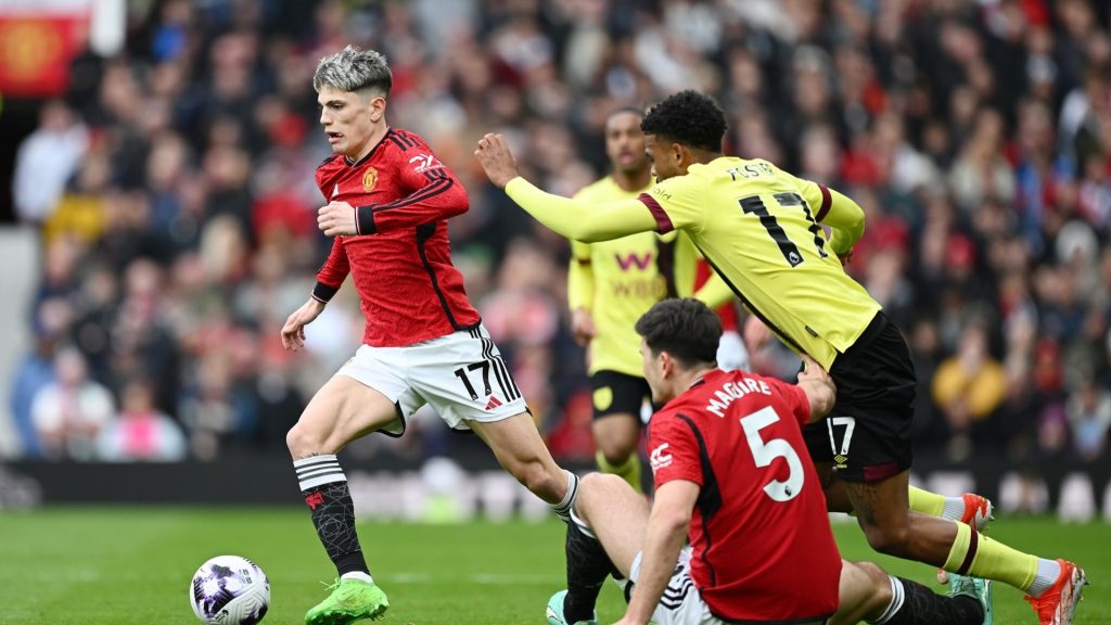 EPL: Penalti Halang Manchester United Tewaskan Pasukan Corot Burnley